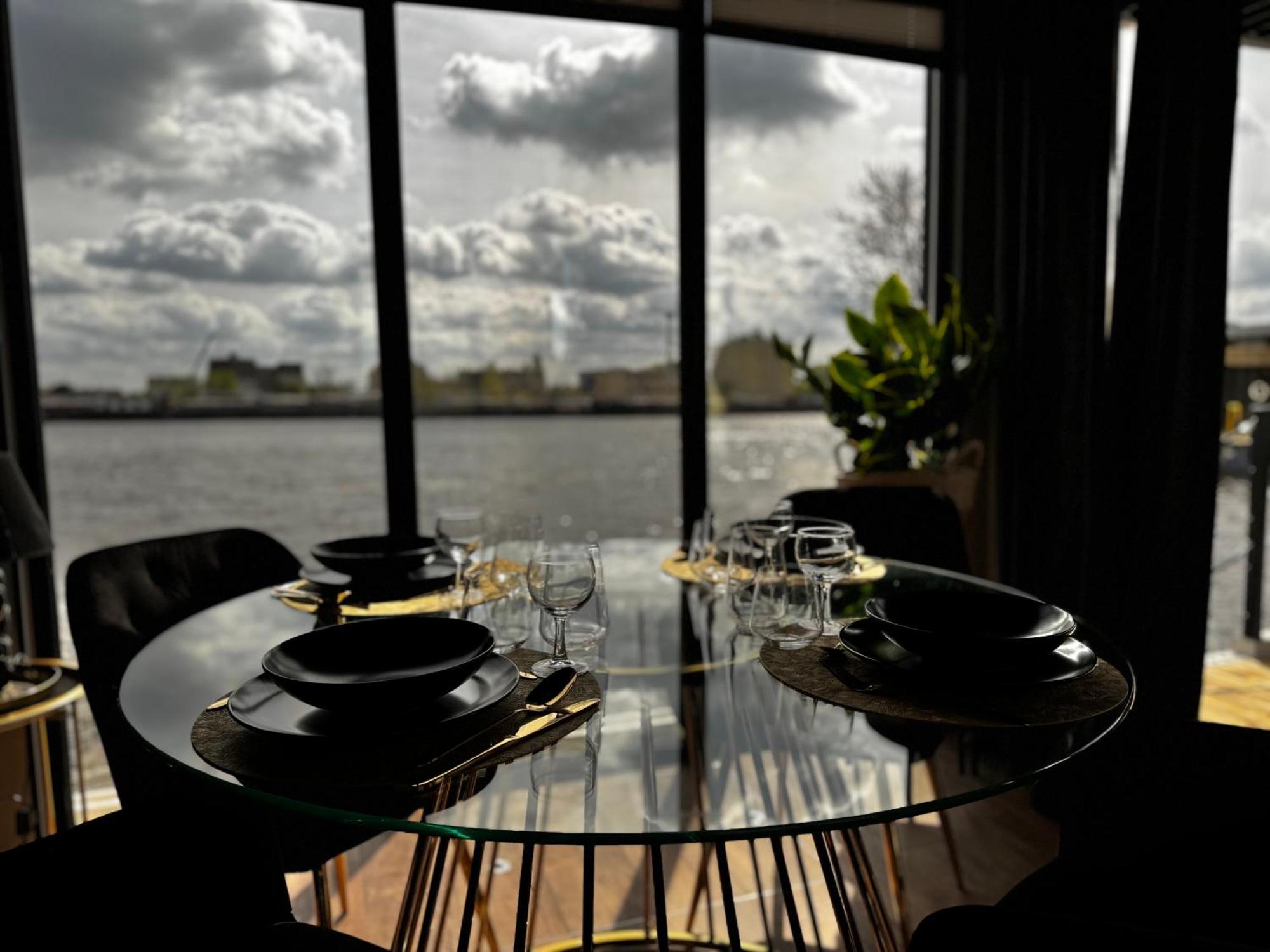 Houseboat Energyapart Szczecin Buitenkant foto